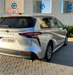 تۆیۆتا سیانا